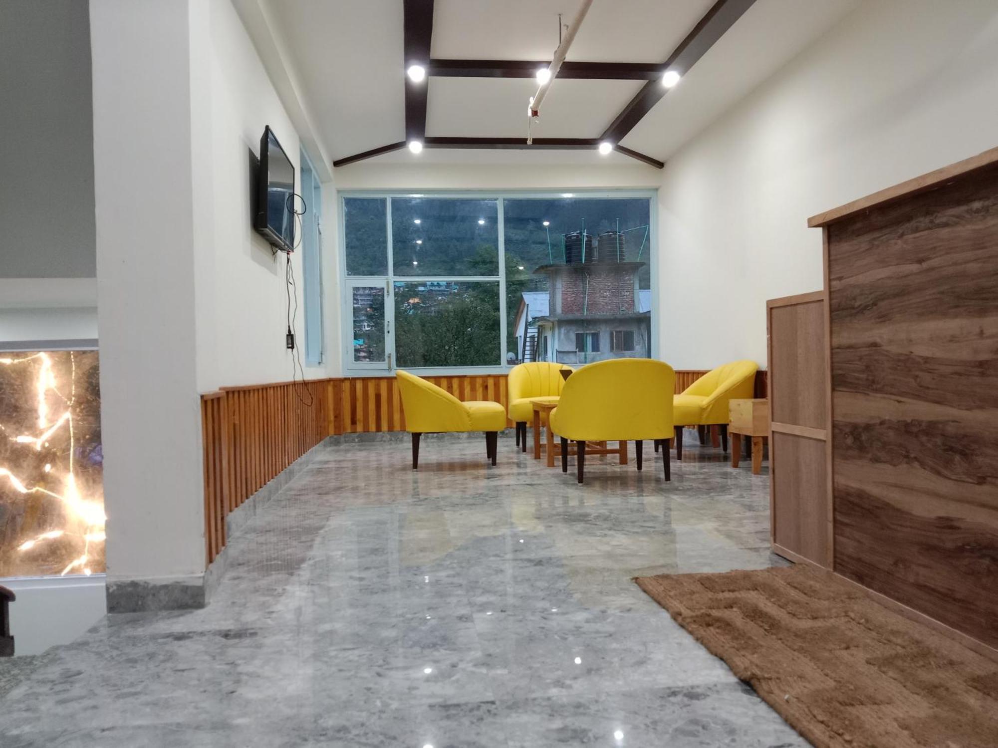 Hotel Apple Flower 마날리 외부 사진