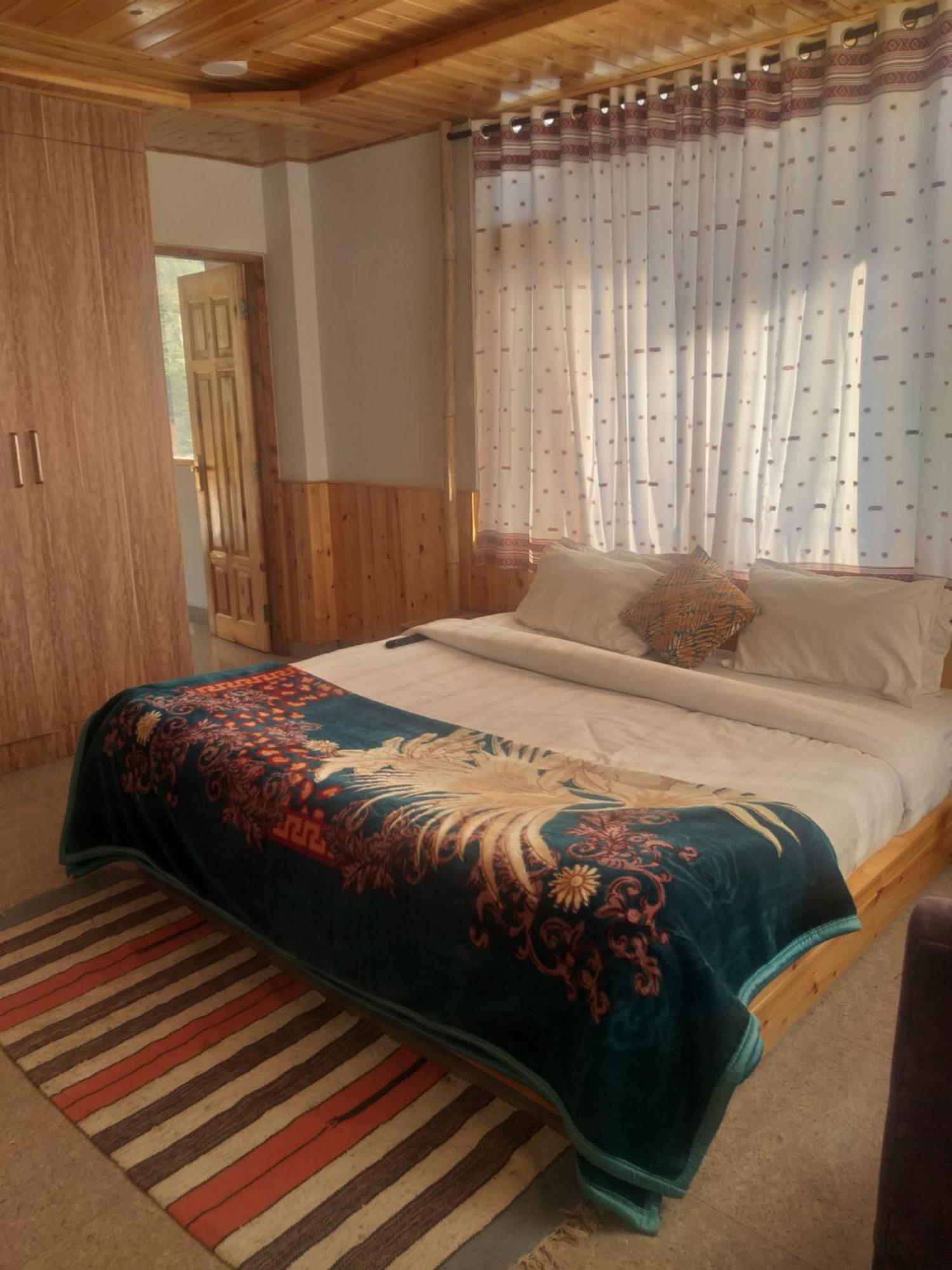Hotel Apple Flower 마날리 외부 사진